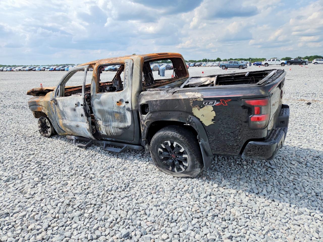 2022 NISSAN FRONTIER PRO-X — снимка 2