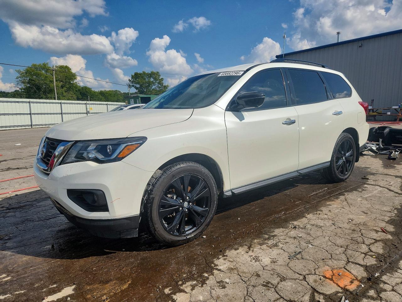2018 NISSAN PATHFINDER SL
