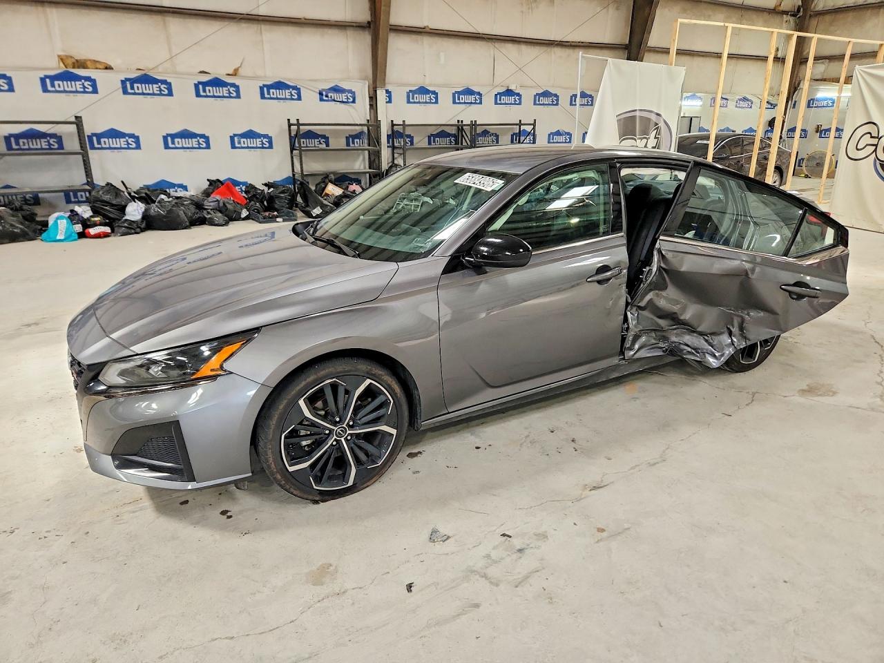 2024 NISSAN ALTIMA SR