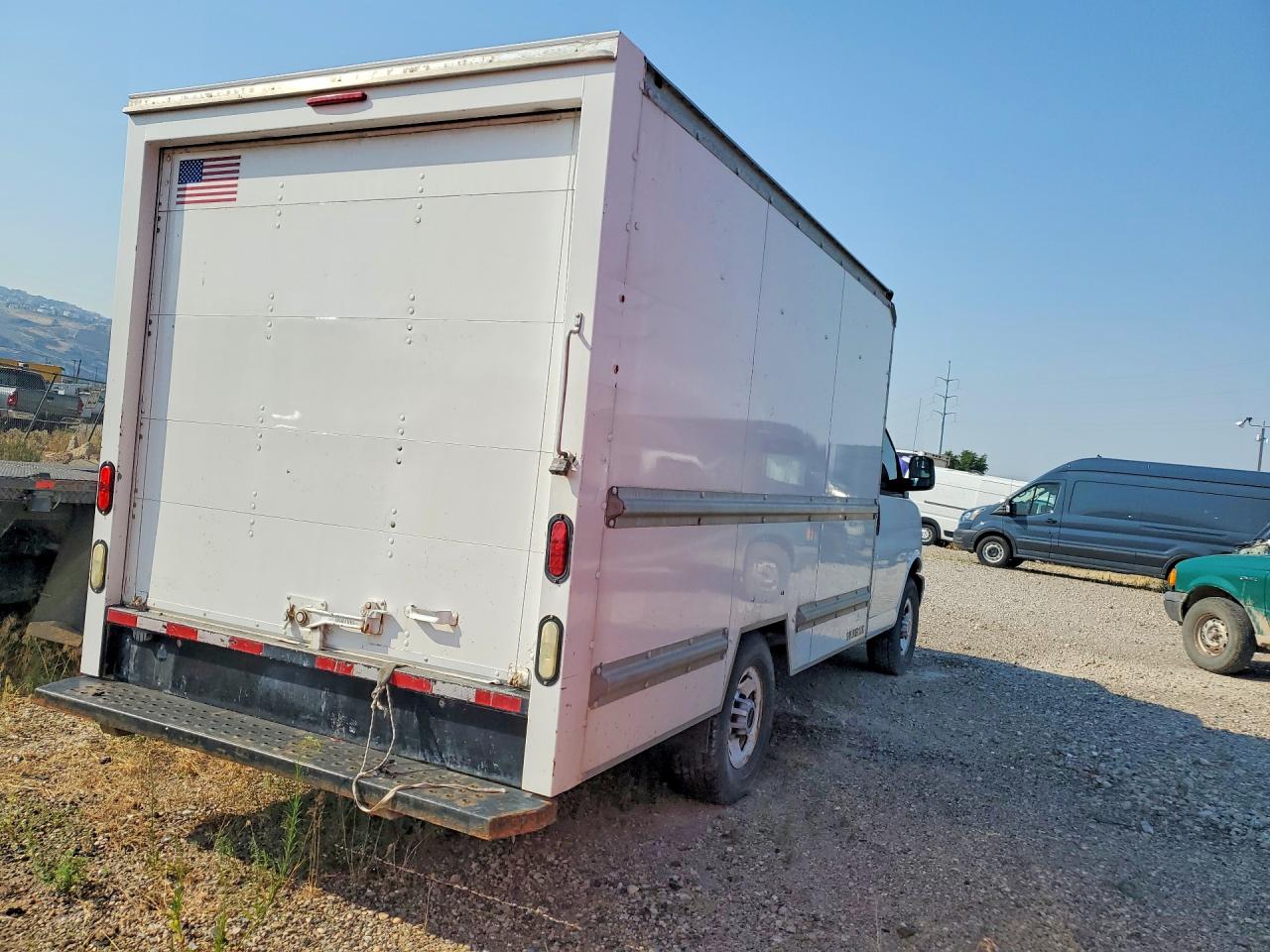 2015 GMC SAVANA CUTAWAY G3500 — снимка 3