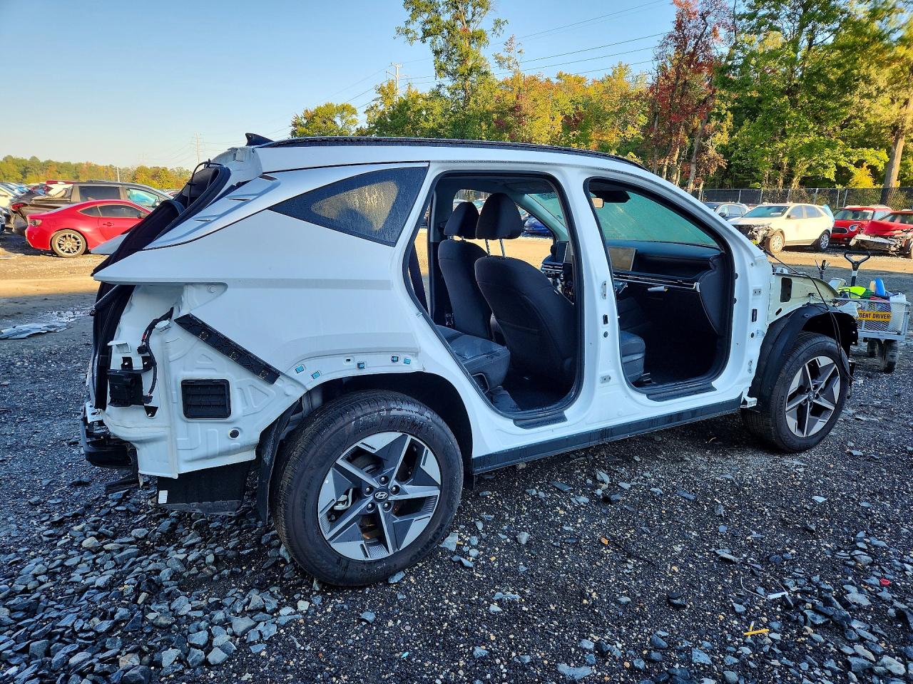 2026 HYUNDAI TUCSON SEL — photo 3