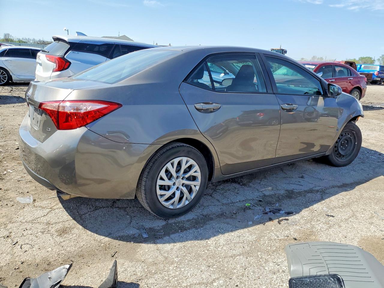 2017 TOYOTA COROLLA — снимка 3