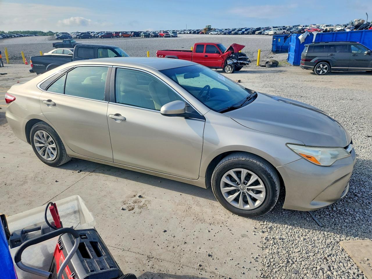 2016 TOYOTA CAMRY LE — снимка 4