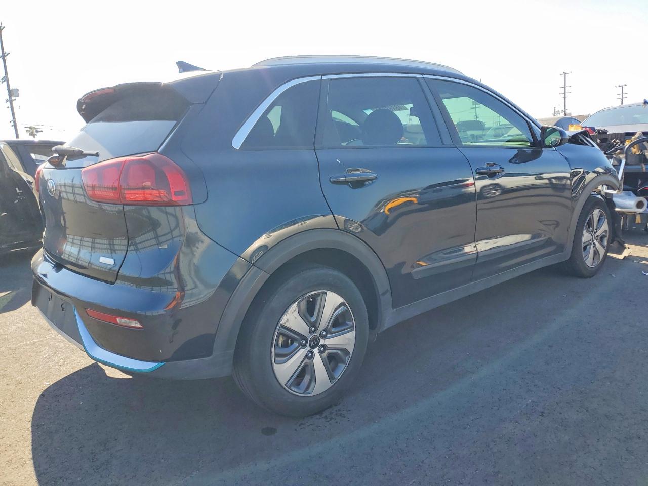 2019 KIA NIRO PLUG-IN HYBRID LX — снимка 3