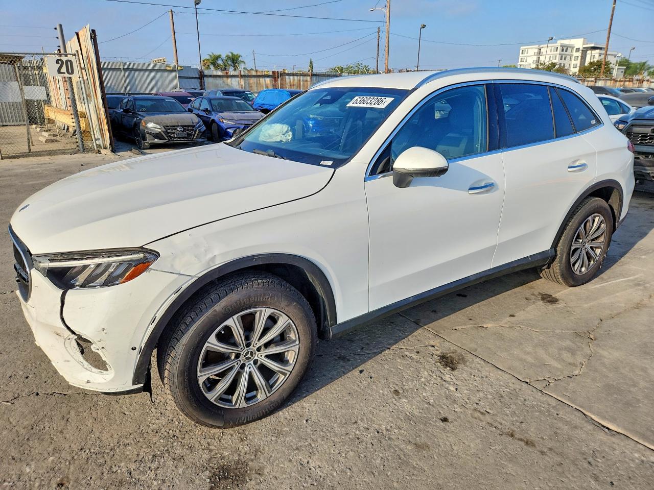 2025 MERCEDES-BENZ GLC 300