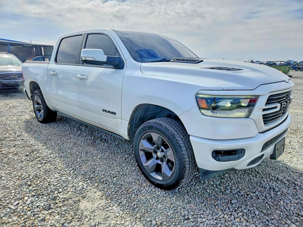 2019 RAM 1500 REBEL — снимка 4