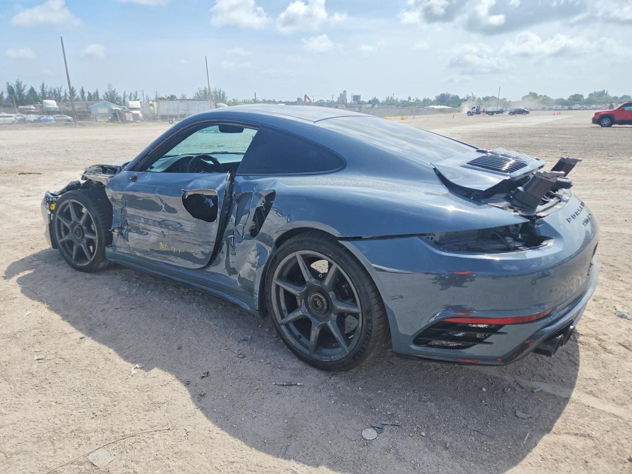 2018 PORSCHE 911 TURBO/TURBO S — снимка 2
