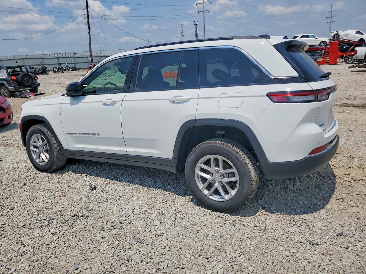 2025 JEEP GRND CHEROKE — снимка 2