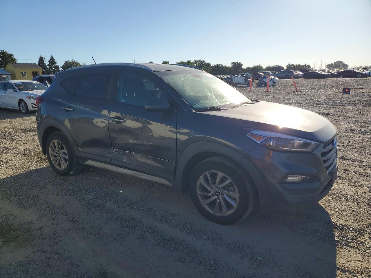 2017 HYUNDAI TUCSON SE — снимка 4