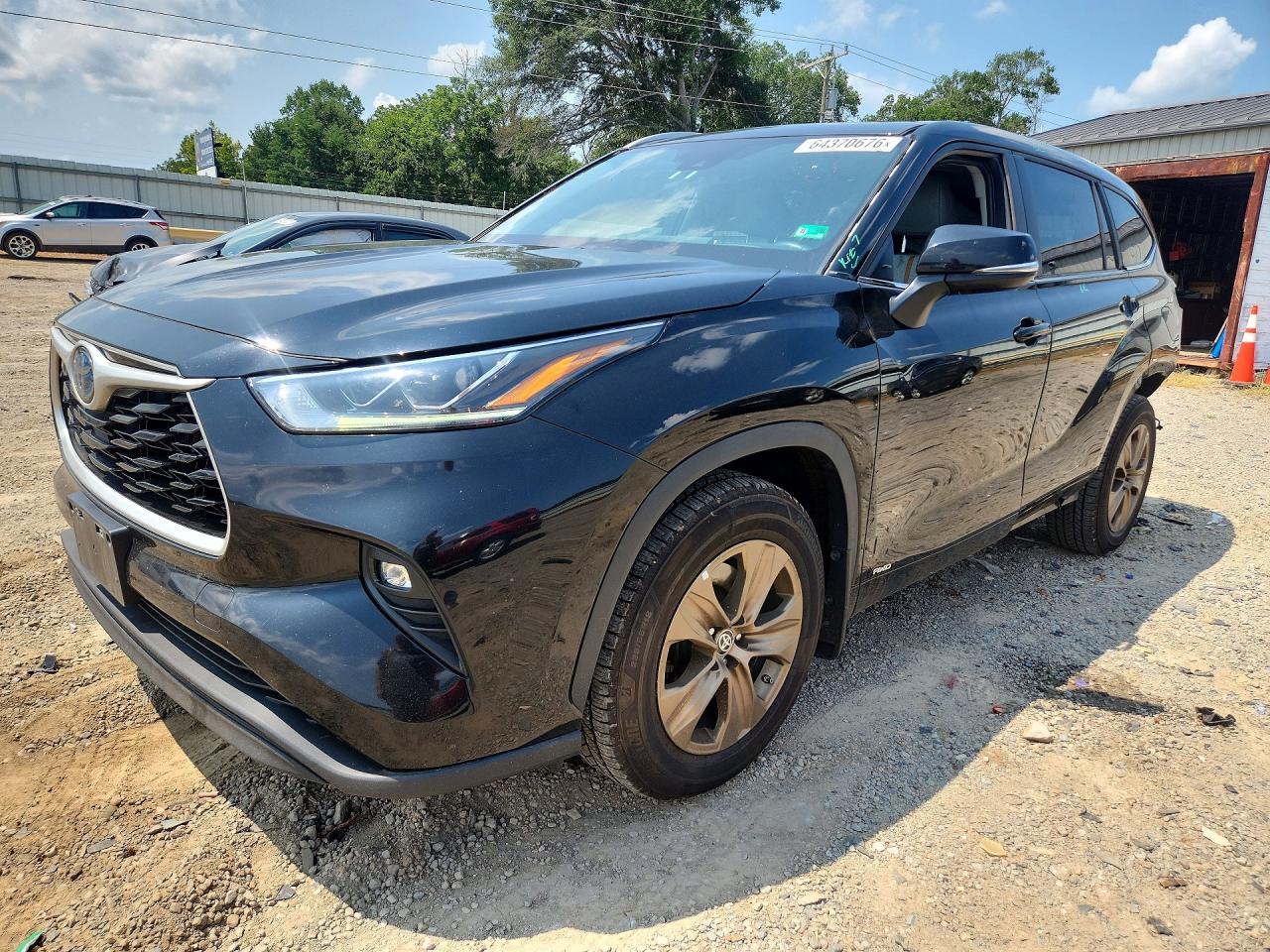 2023 TOYOTA HIGHLANDER HYBRID BRONZE EDITION