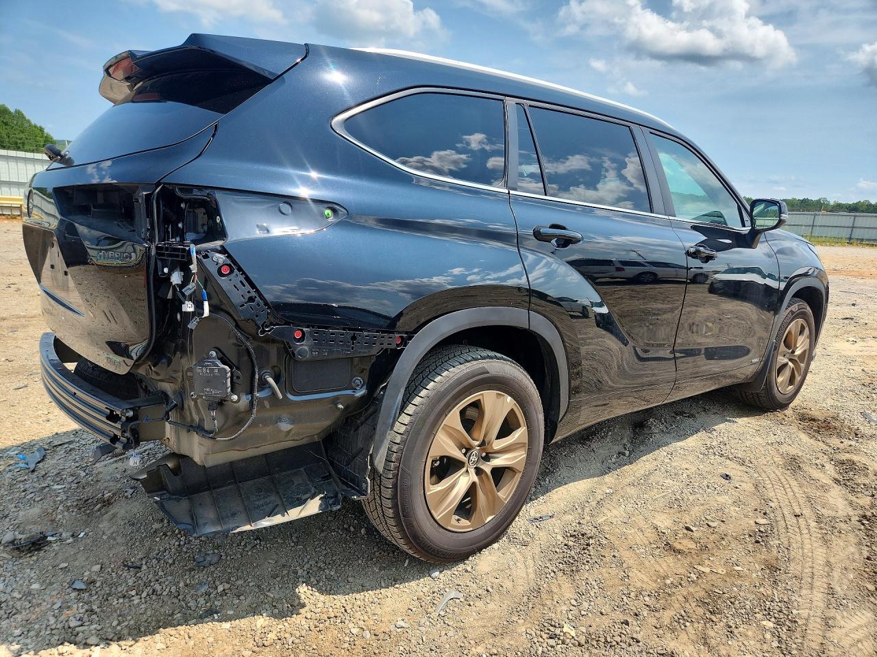 2023 TOYOTA HIGHLANDER HYBRID BRONZE EDITION — снимка 3