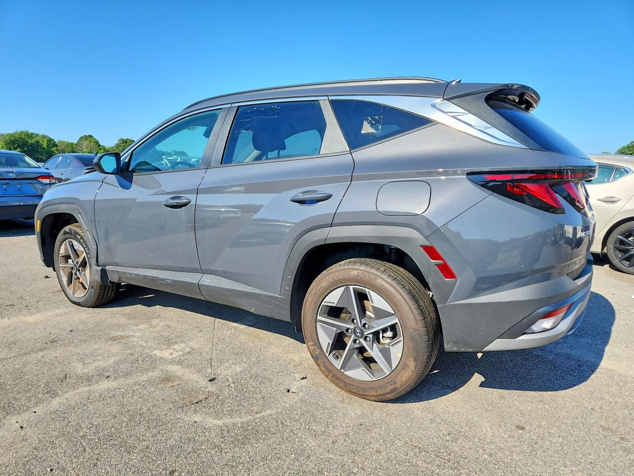 2026 HYUNDAI TUCSON SEL — снимка 2