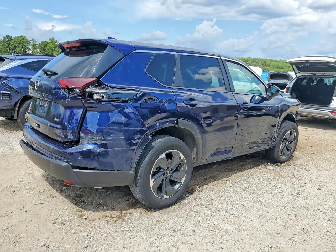 2025 NISSAN ROGUE SV — снимка 3