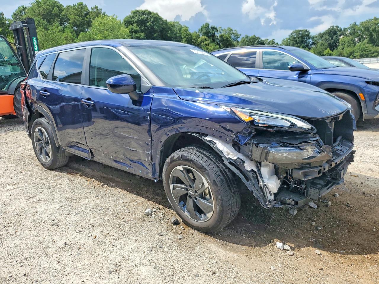2025 NISSAN ROGUE SV — снимка 4