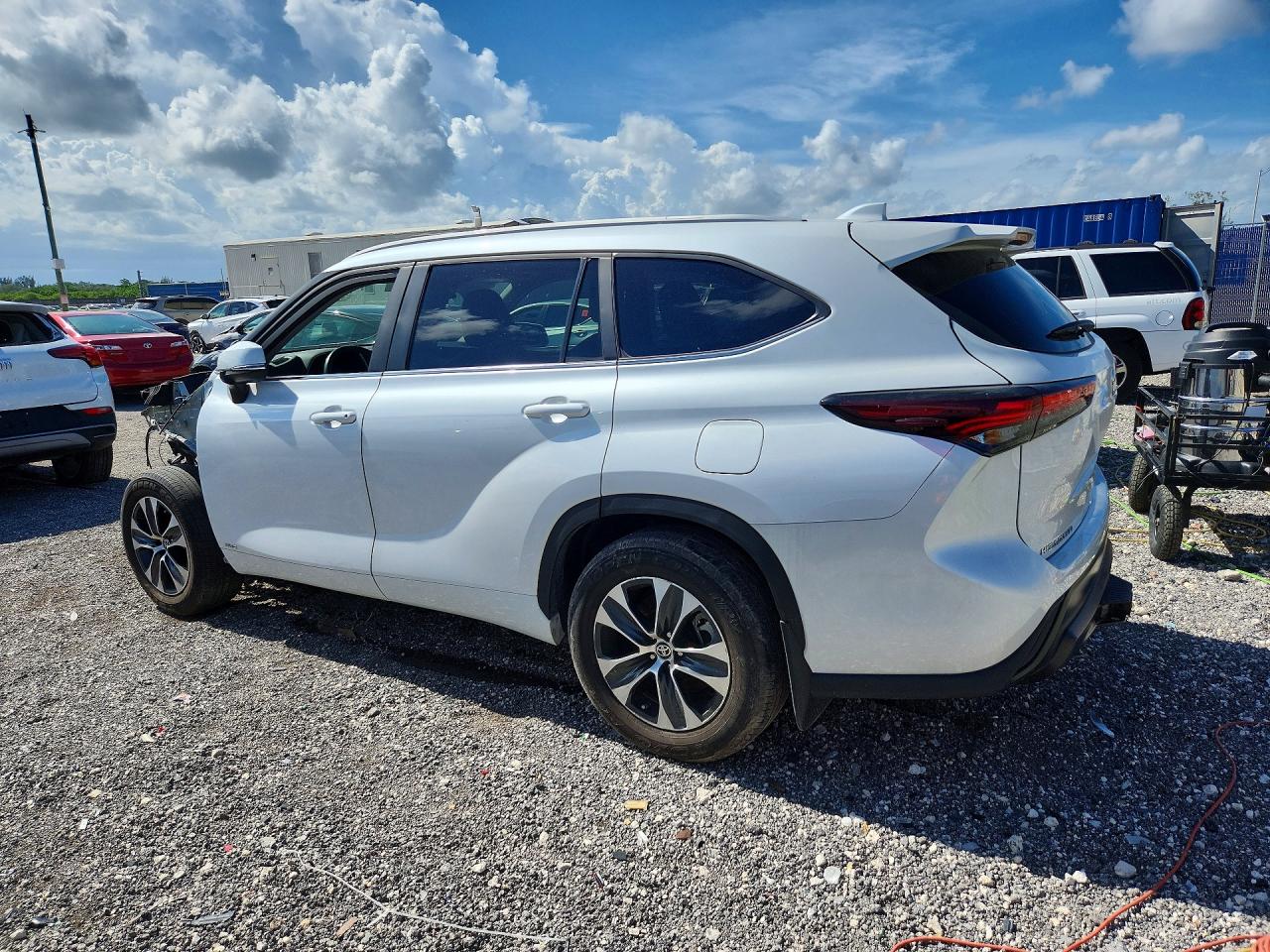 2025 TOYOTA HIGHLANDER HYBRID XLE — снимка 2