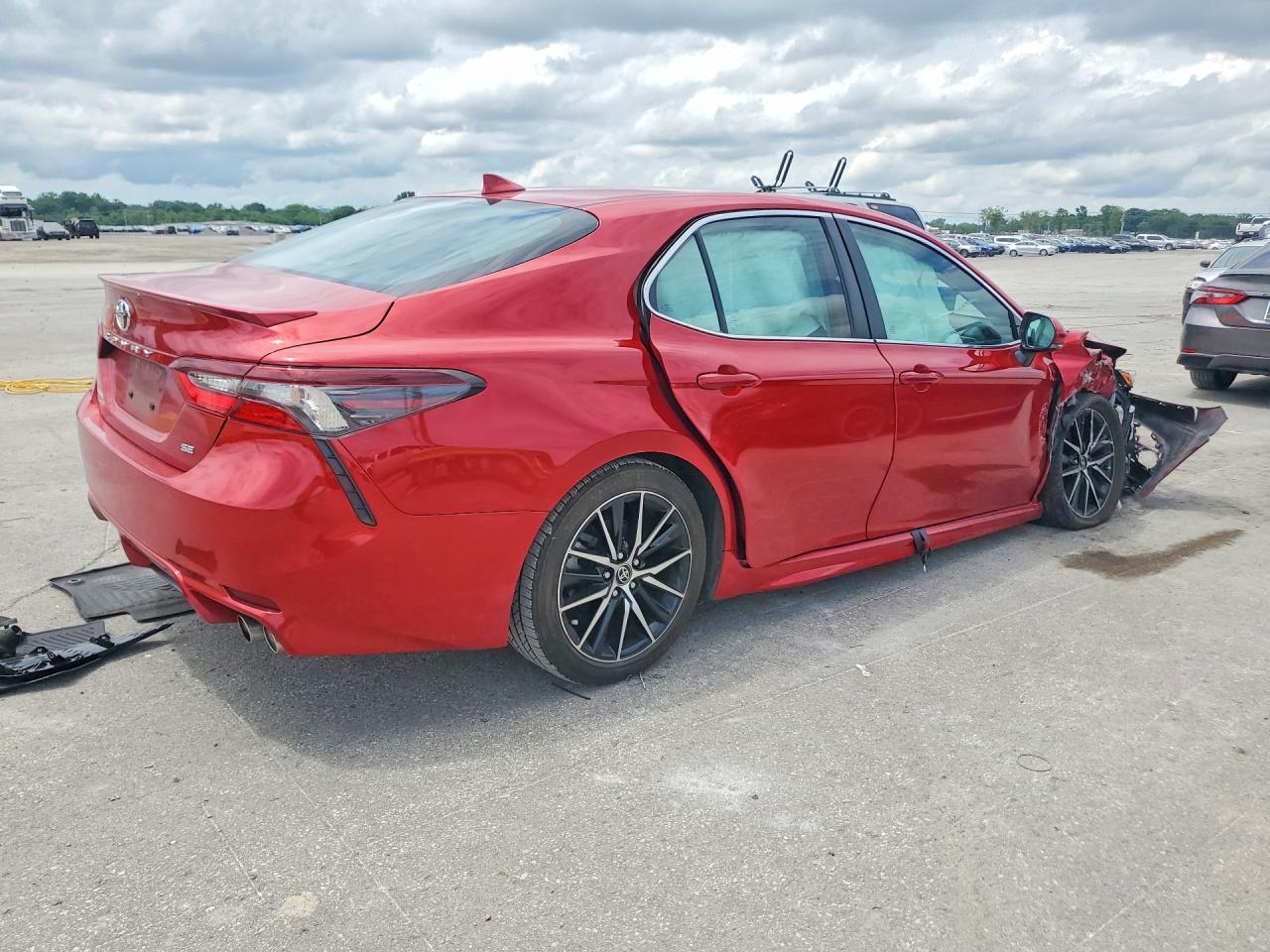 2024 TOYOTA CAMRY SE — снимка 3