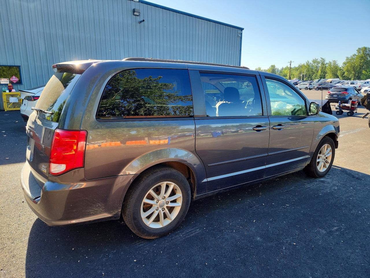 2016 DODGE GRAND CARAVAN SXT — снимка 3