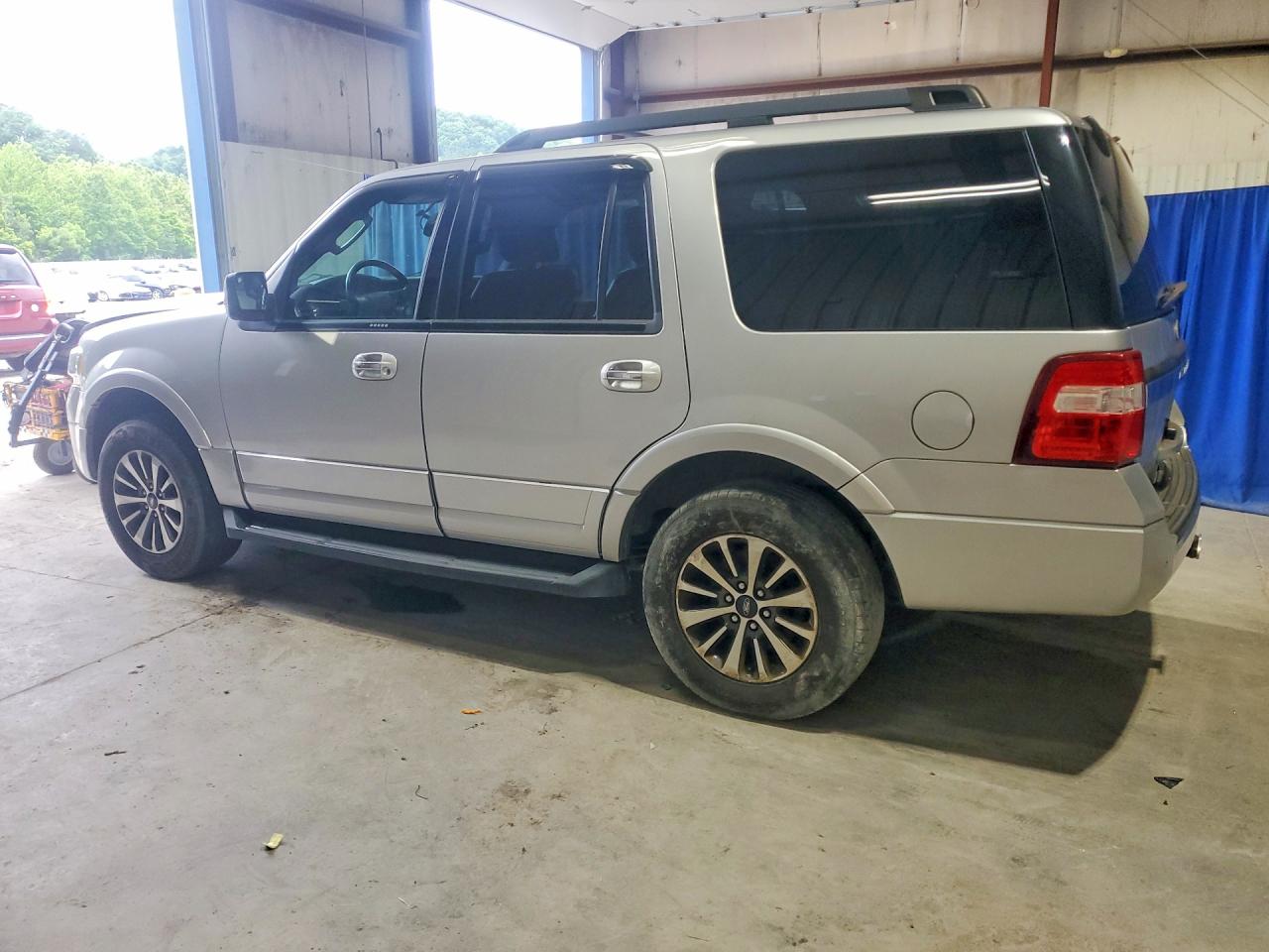 2016 FORD EXPEDITION XLT — снимка 2