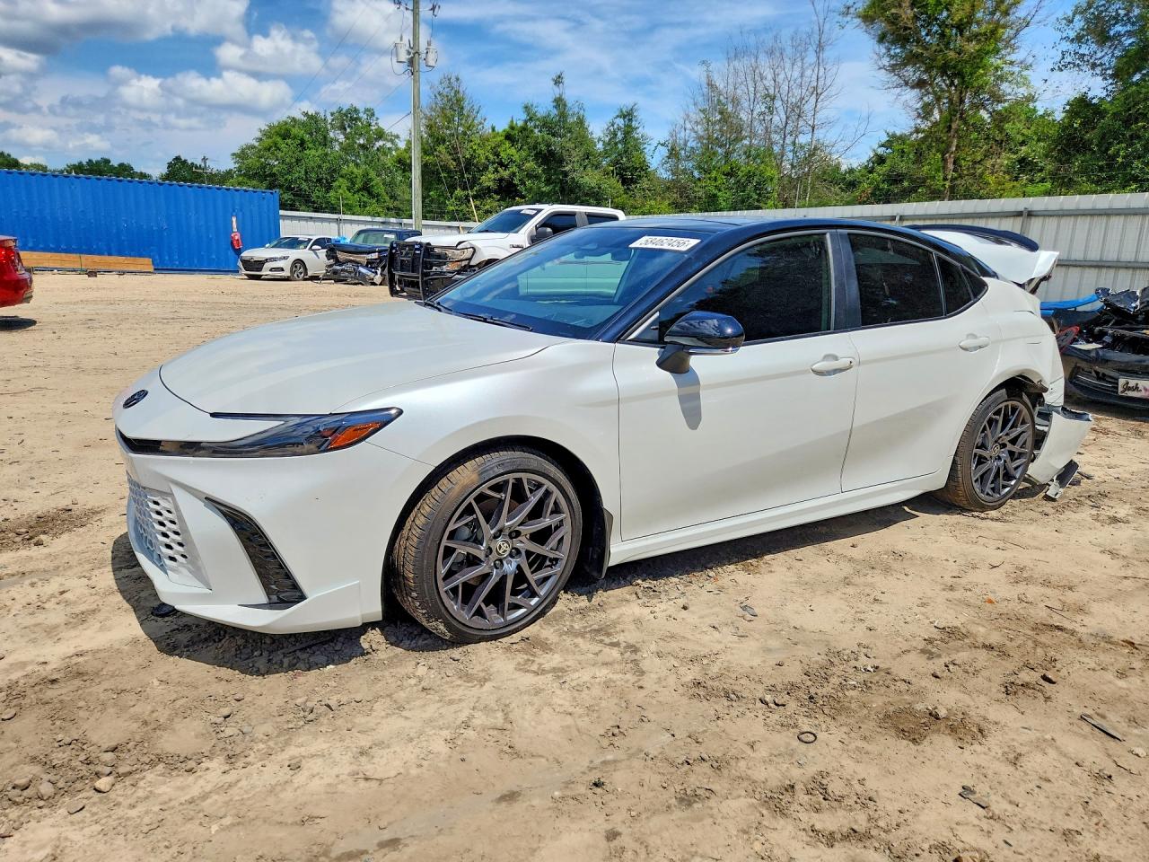 2025 TOYOTA CAMRY XSE