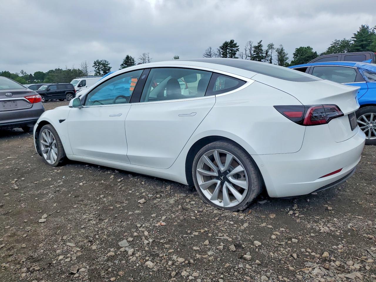 2020 TESLA MODEL 3 — снимка 2
