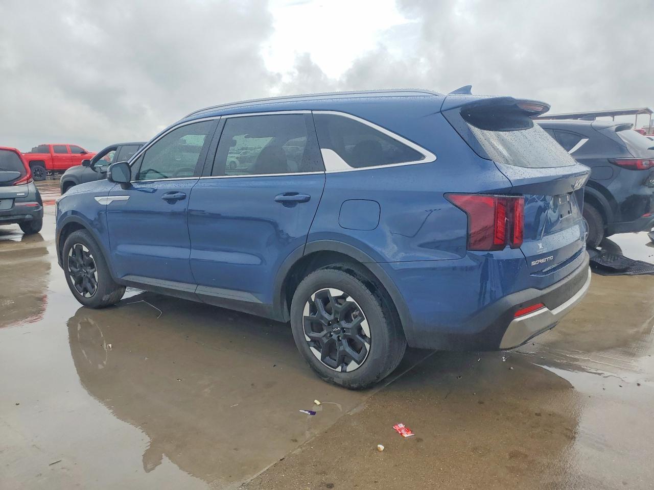 2024 KIA SORENTO S — снимка 2