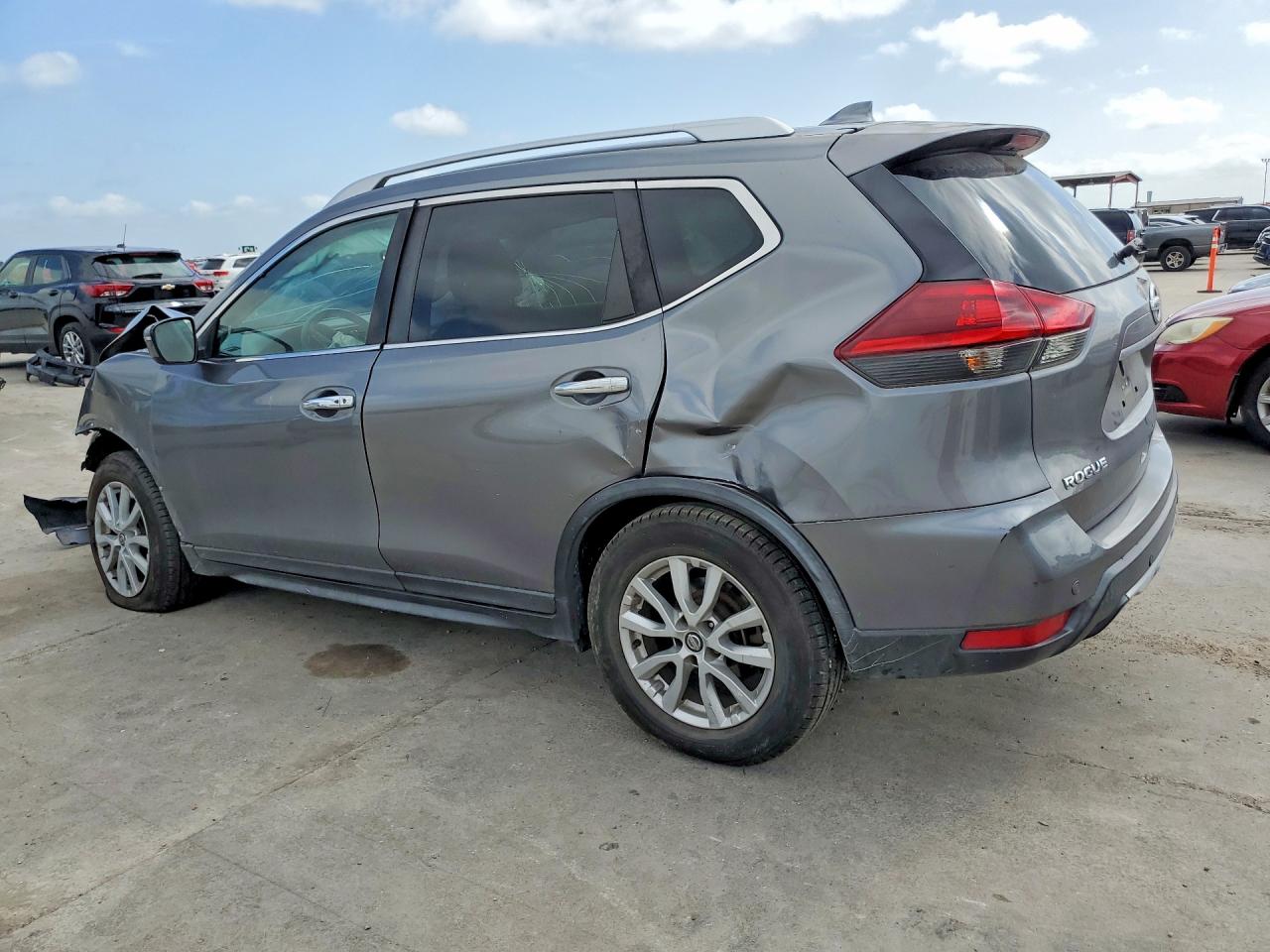 2019 NISSAN ROGUE SV — снимка 2