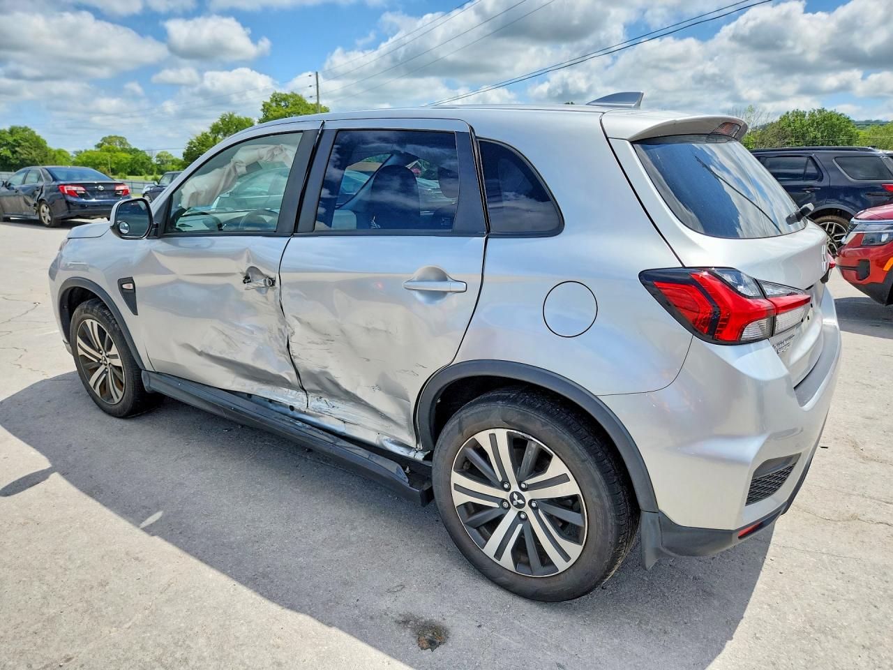 2022 MITSUBISHI OUTLANDER SPORT ES — снимка 2
