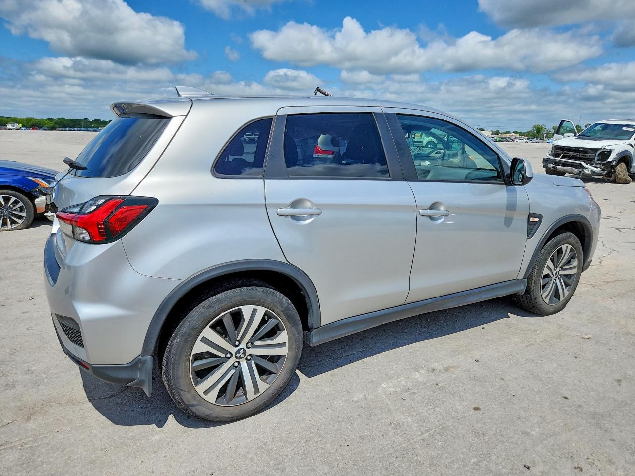 2022 MITSUBISHI OUTLANDER SPORT ES — снимка 3