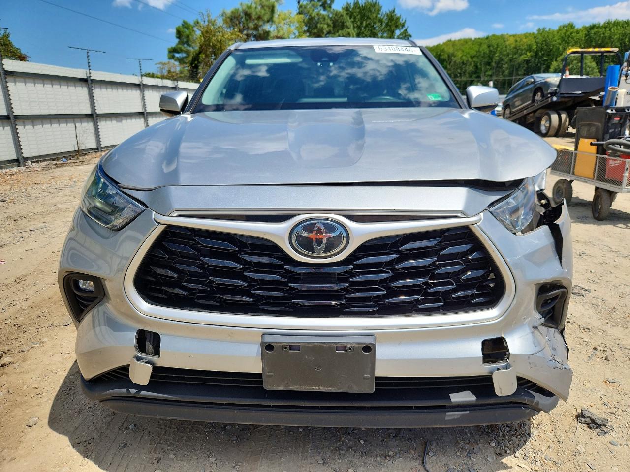 2020 TOYOTA HIGHLANDER LE — снимка 5
