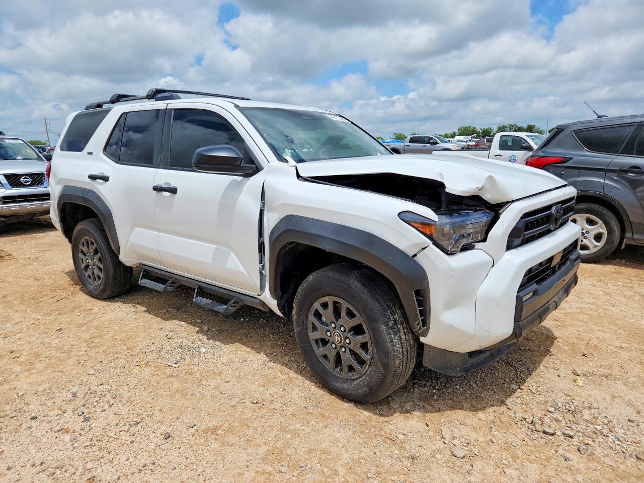 2026 TOYOTA 4RUNNER SR5 — снимка 4