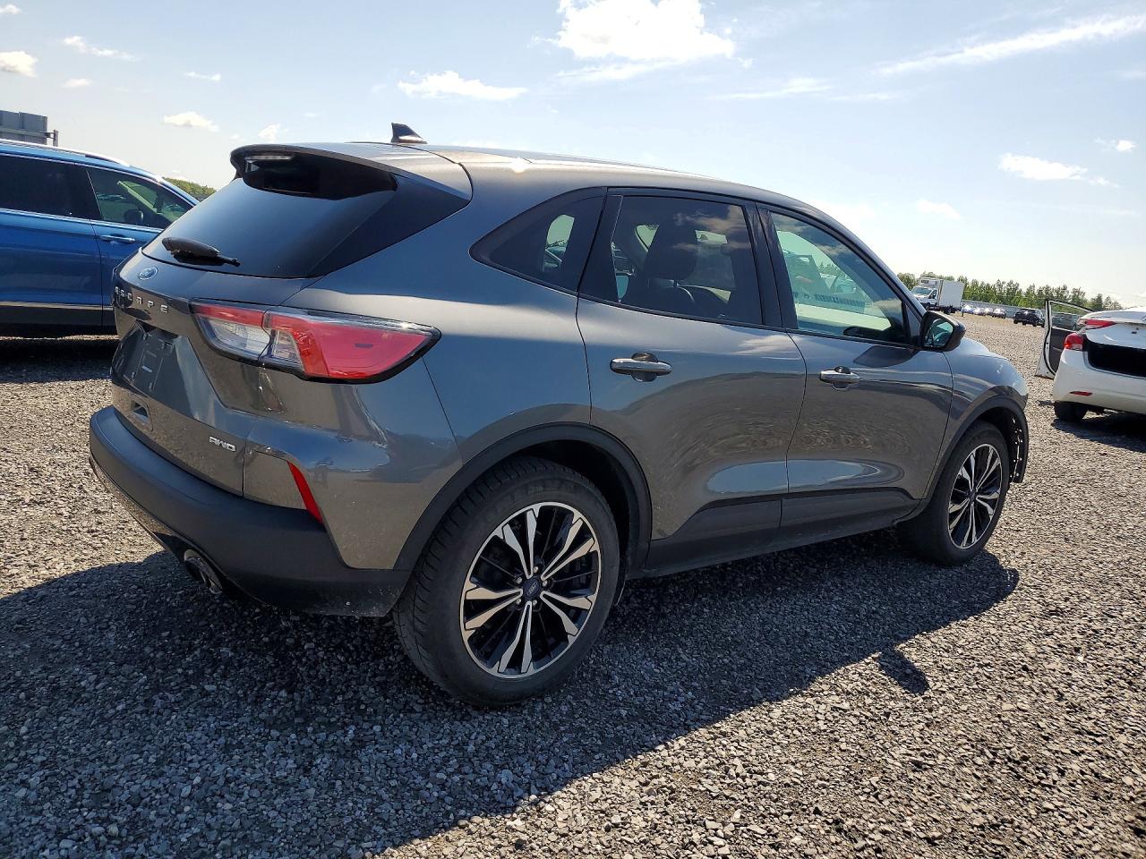2022 FORD ESCAPE SE — снимка 3