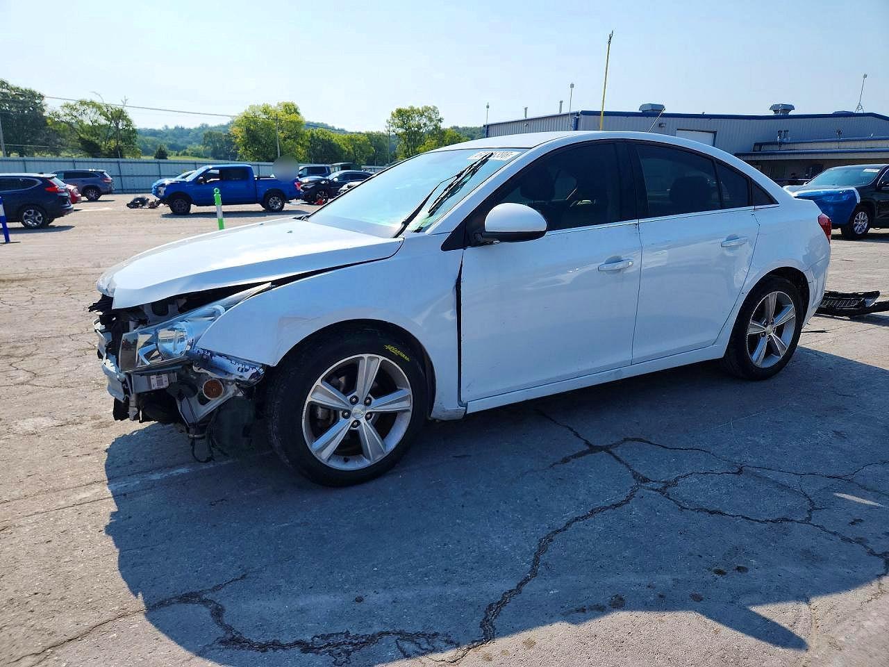2015 CHEVROLET CRUZE LT