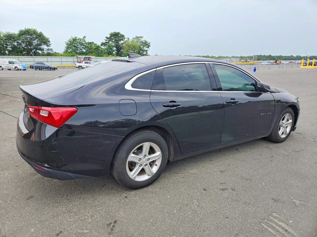 2020 CHEVROLET MALIBU LS — снимка 3