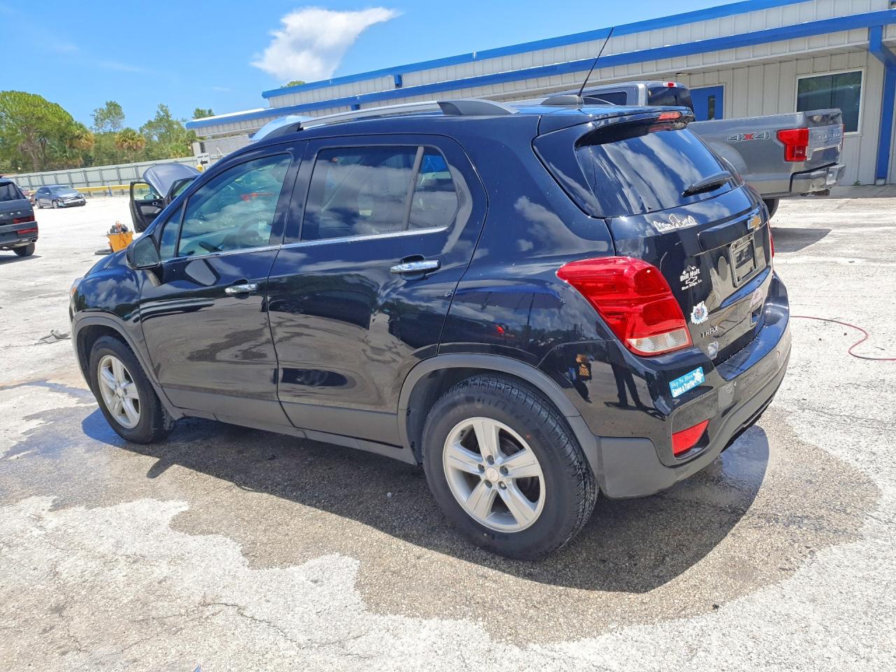 2020 CHEVROLET TRAX 1LT — снимка 2