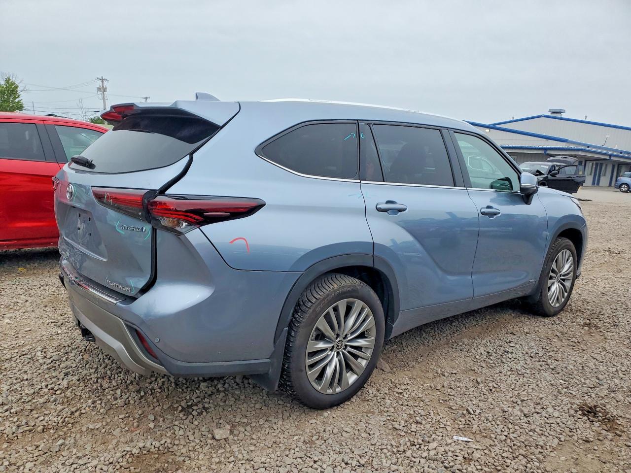 2024 TOYOTA HIGHLANDER HYBRID PLATINUM — снимка 3