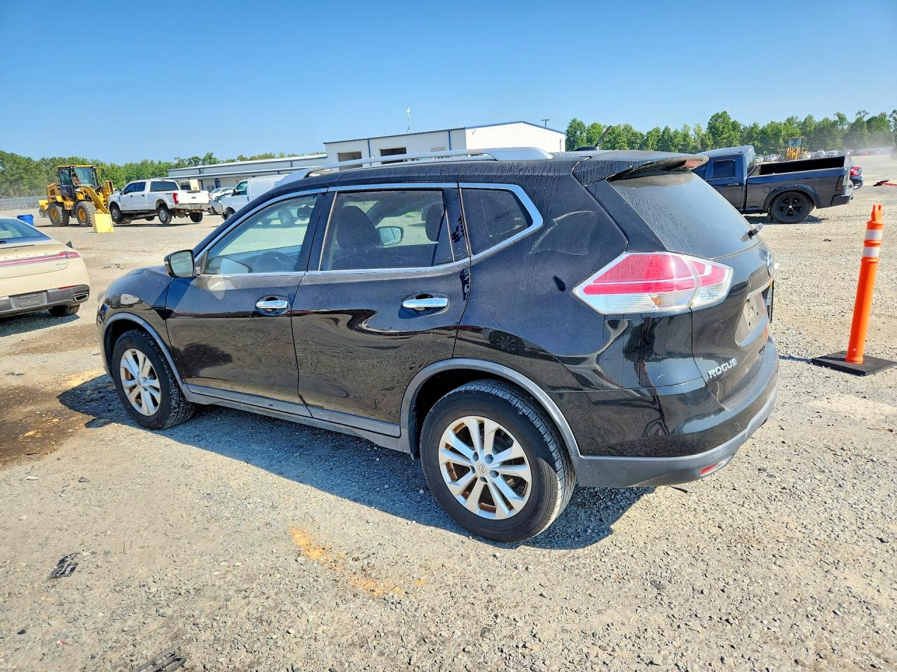 2015 NISSAN ROGUE SV — снимка 2
