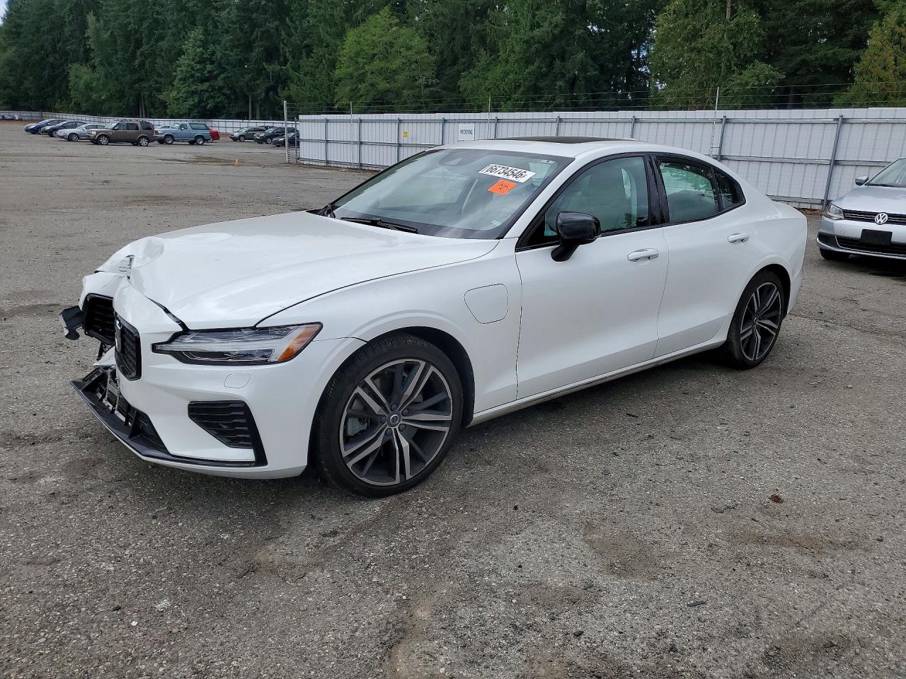 2022 VOLVO S60 T8 RECHARGE R-DESIGN EXPRESSION