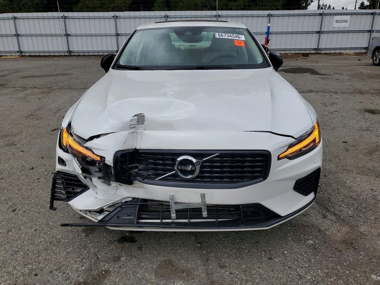 2022 VOLVO S60 T8 RECHARGE R-DESIGN EXPRESSION — снимка 5