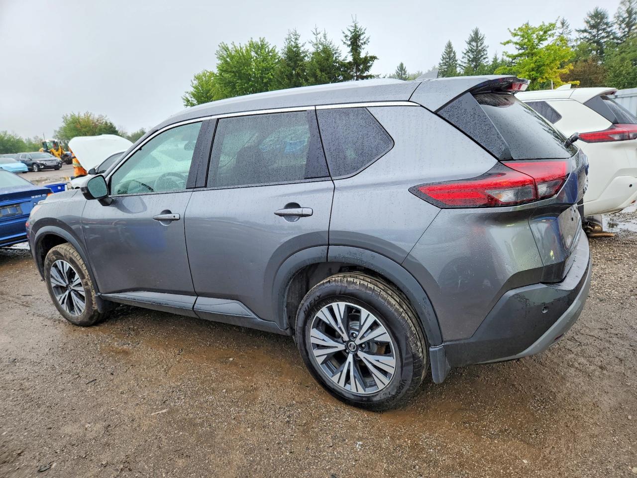 2021 NISSAN ROGUE SV — снимка 2