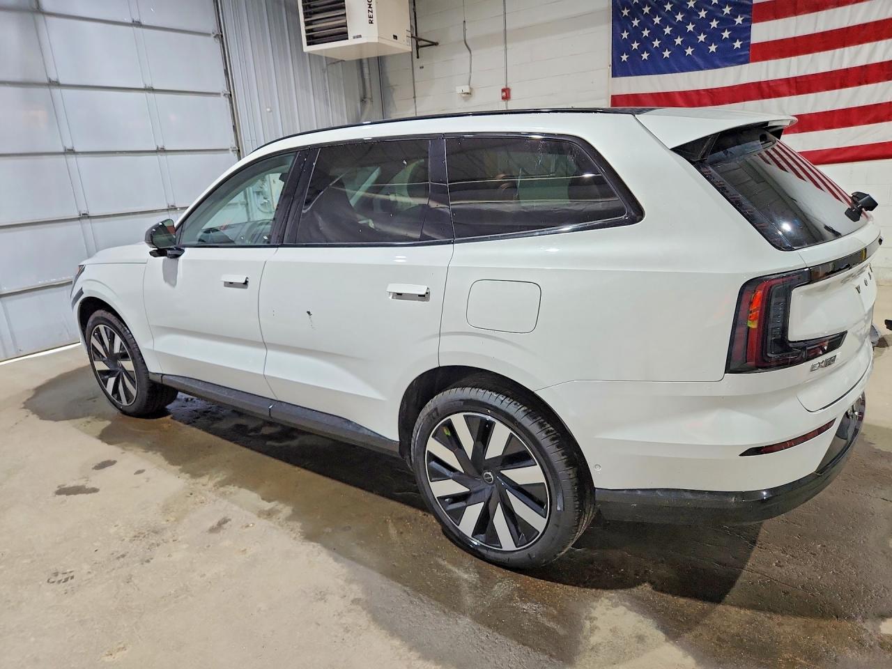 2025 VOLVO EX90 PLUS — снимка 2