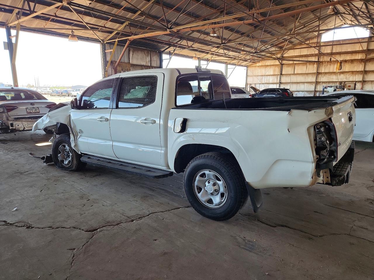 2019 TOYOTA TACOMA SR V6 — снимка 2