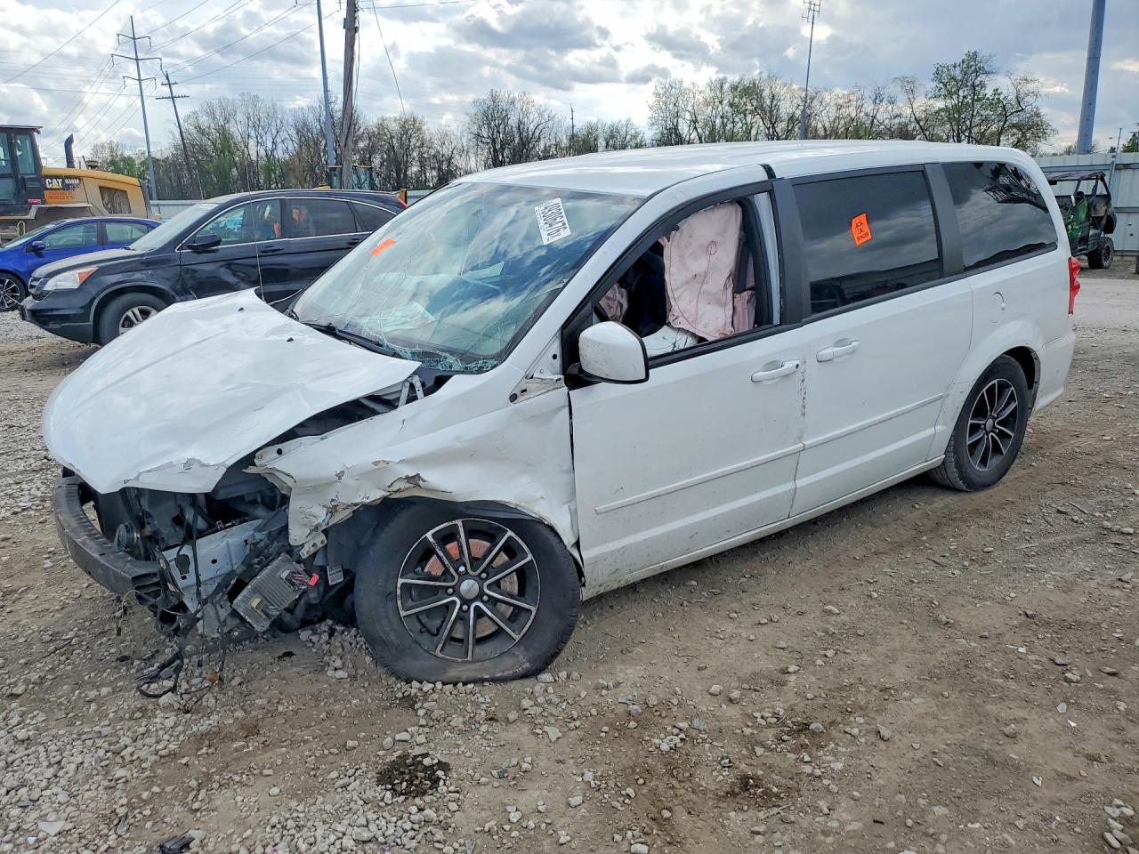 2015 DODGE GRAND CARAVAN R