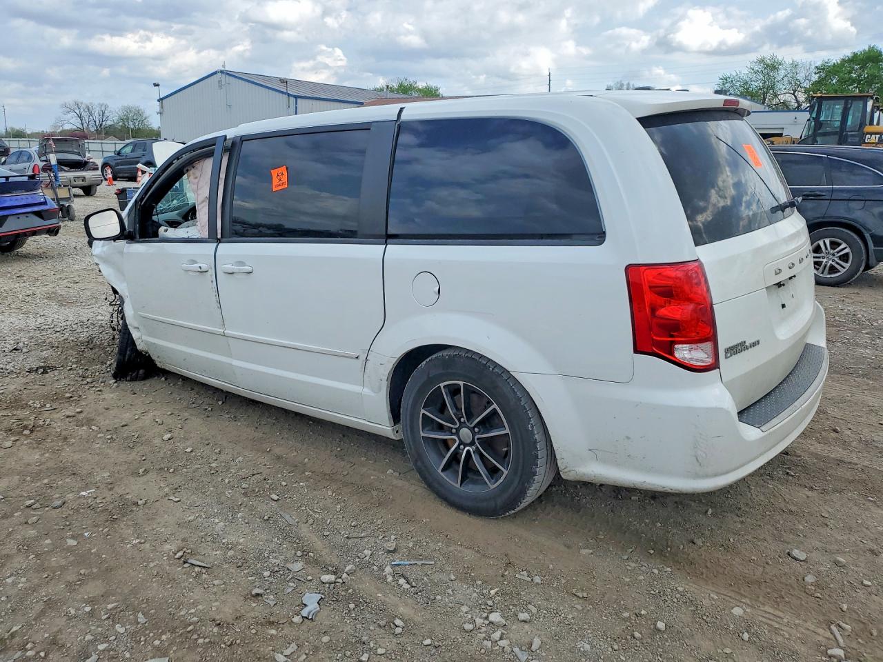 2015 DODGE GRAND CARAVAN R — снимка 2