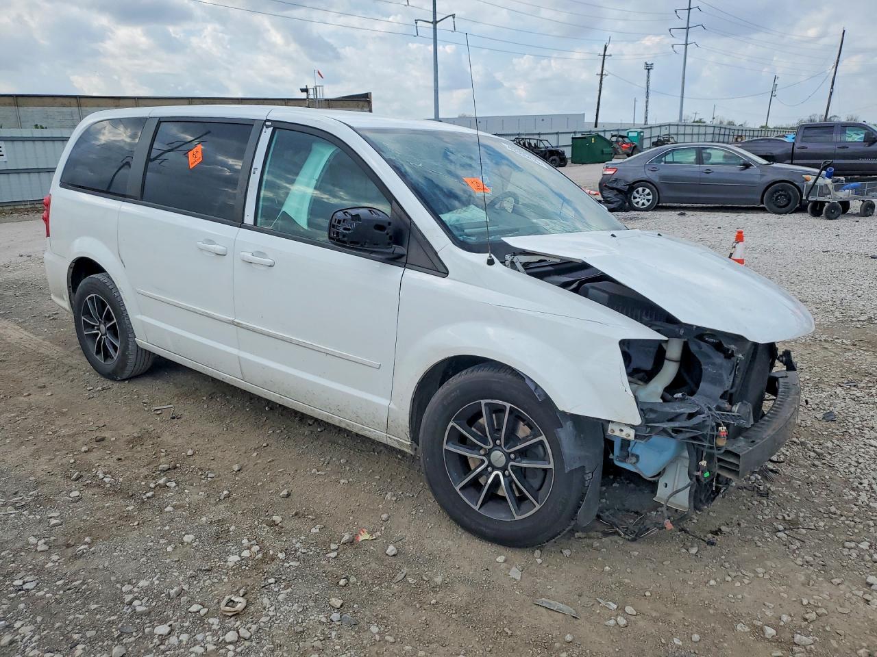 2015 DODGE GRAND CARAVAN R — снимка 4