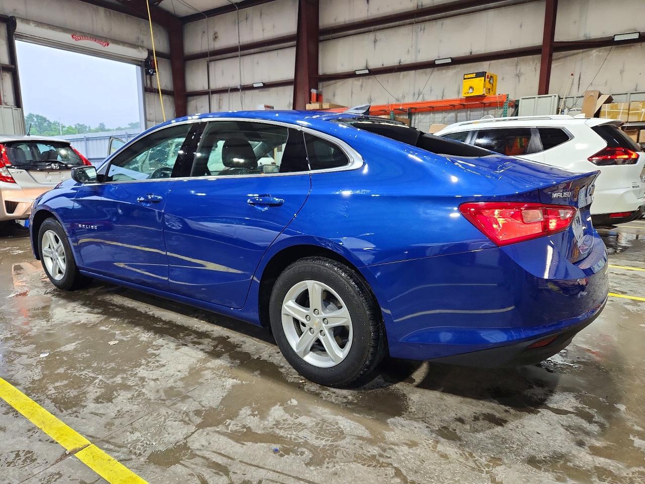 2023 CHEVROLET MALIBU LS — снимка 2