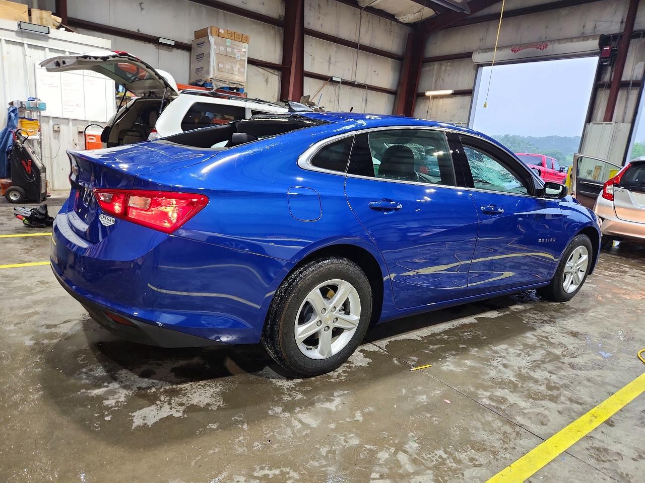 2023 CHEVROLET MALIBU LS — снимка 3