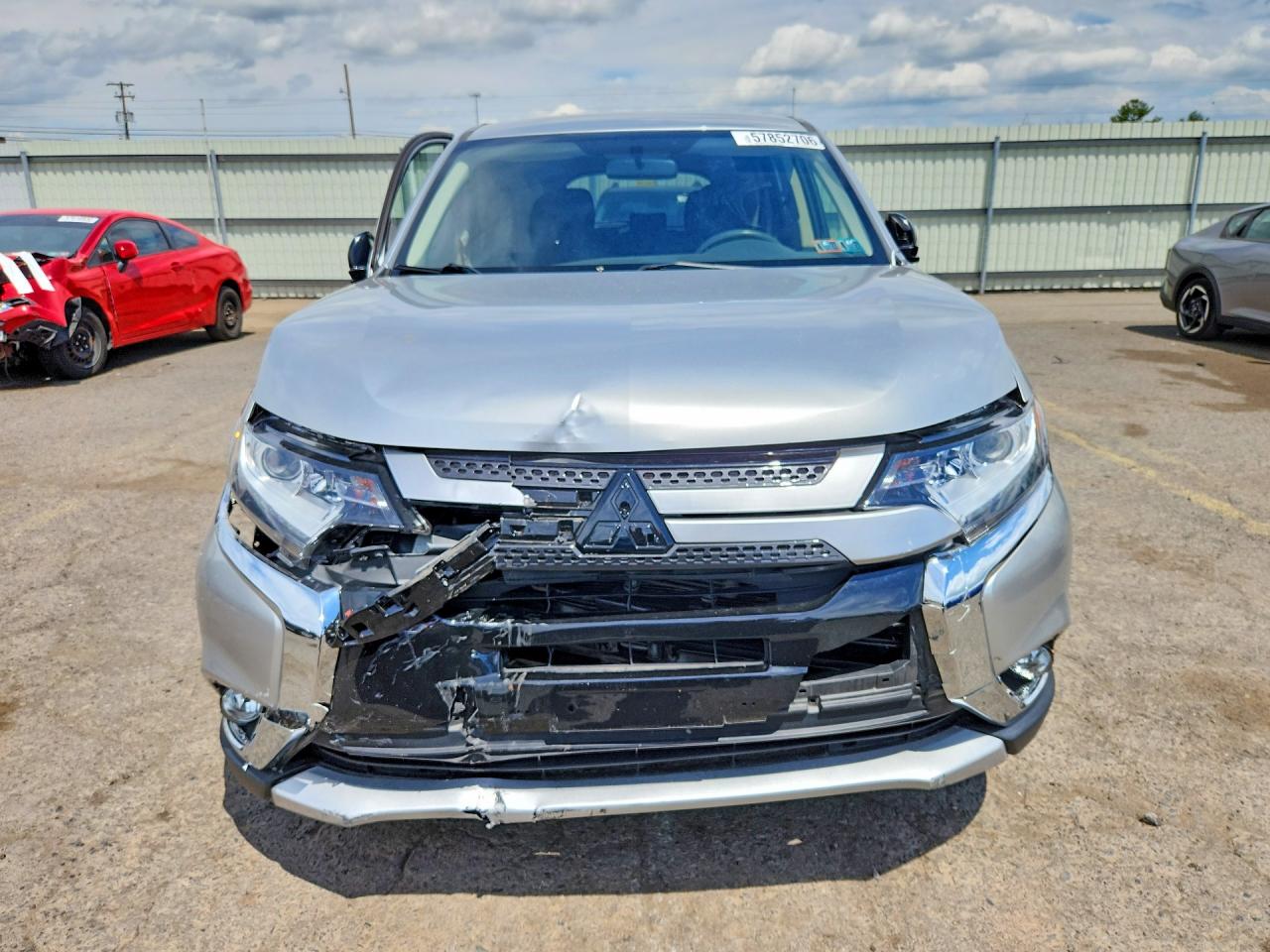 2020 MITSUBISHI OUTLANDER ES — снимка 5