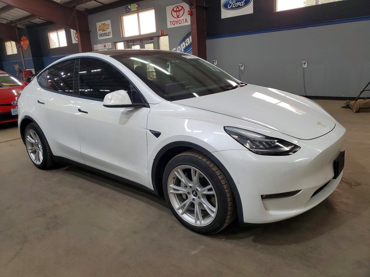 2021 TESLA MODEL Y — снимка 4