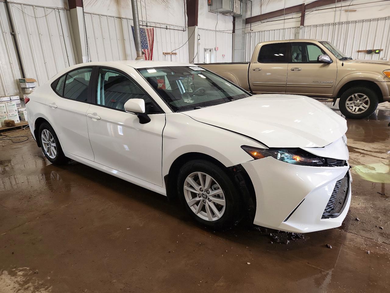 2026 TOYOTA CAMRY LE — снимка 4