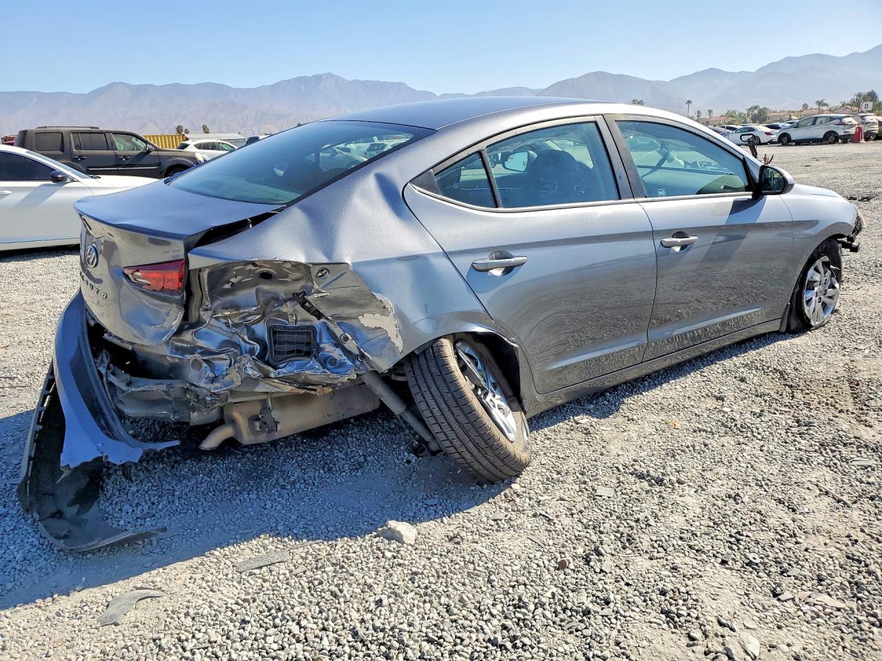 2019 HYUNDAI ELANTRA SE — снимка 3